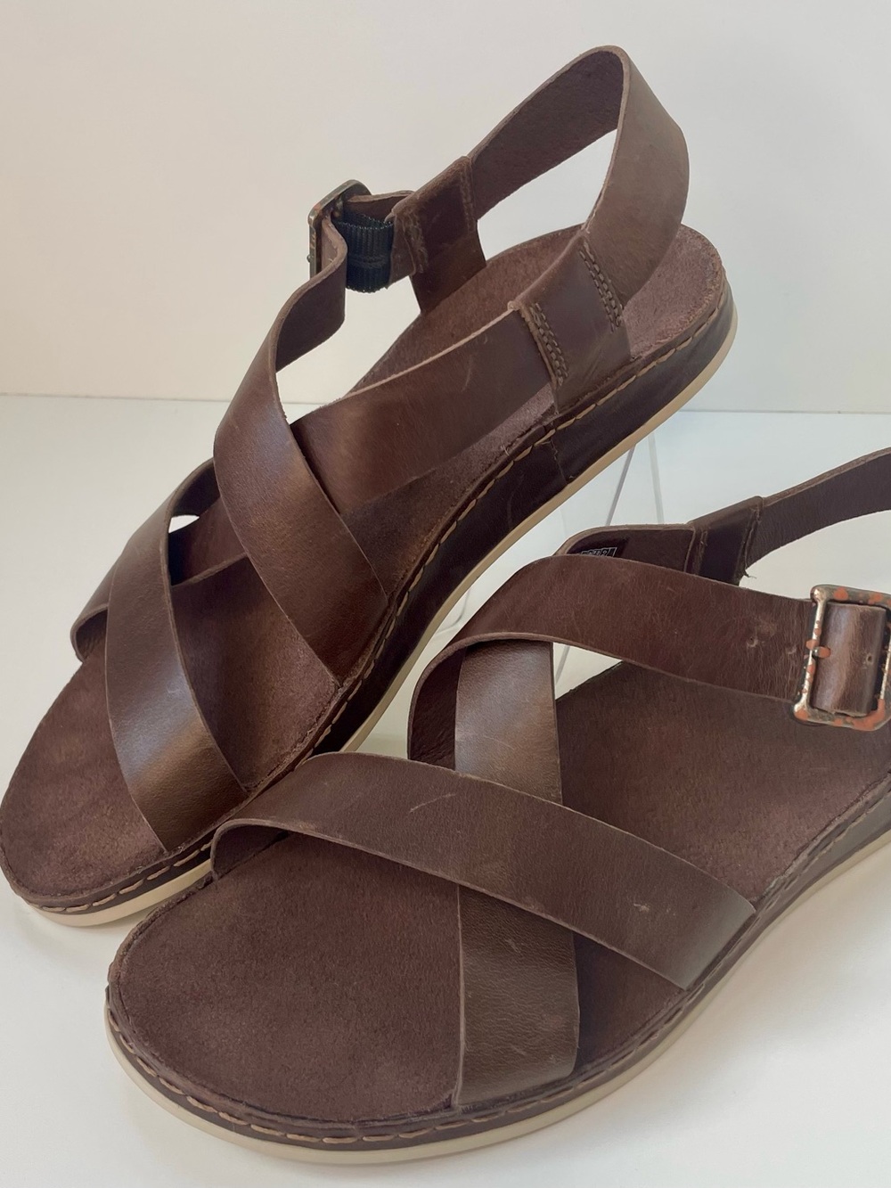 Chaco Wayfarer Otter Brown Leather Crossover Strap Sandals Women’s 7 Outdoors - Picture 3 of 16